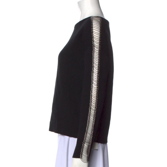 Alice & Olivia black sweater with sexy chain detail - Picture 1 of 5